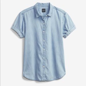 GAP roll cuff chambray denim shirt GUC